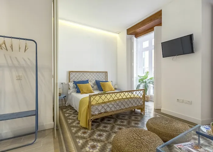 Studio Apartment